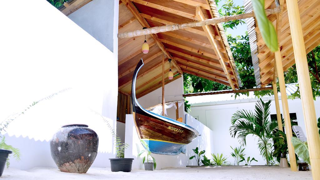Resten Inn Thoddoo Exterior foto